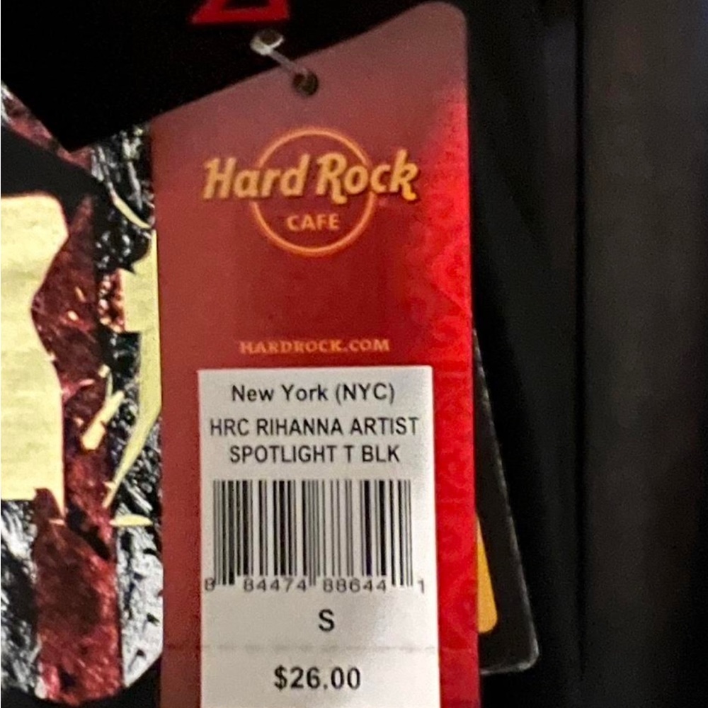 Rihanna Women's Hard Rock Cafe NY Artist spotlight Black T-Shirt S USA WIMSYGOTH - Picture 6 of 6